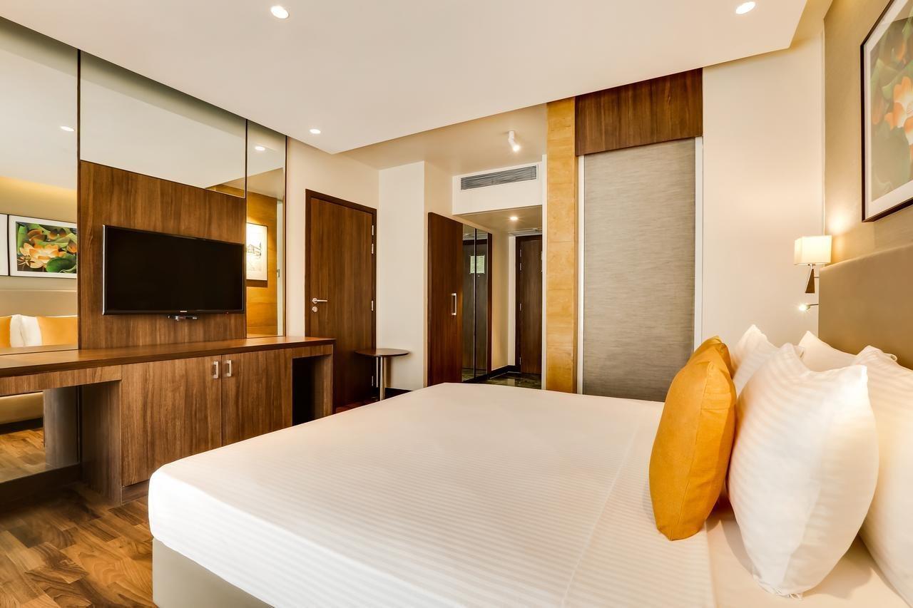 Lemon Tree Viman Nagar Hotel 4*